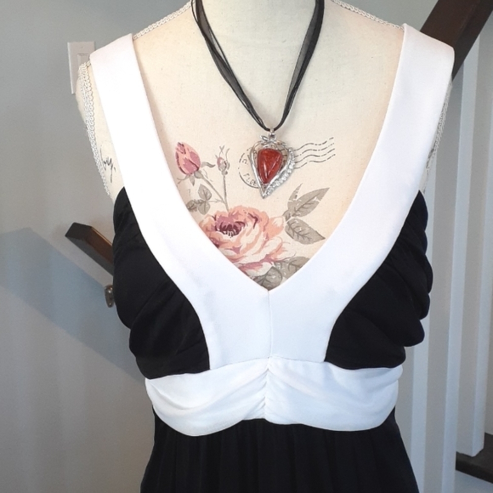 & Jolie black & white long chiffon maxi party dress